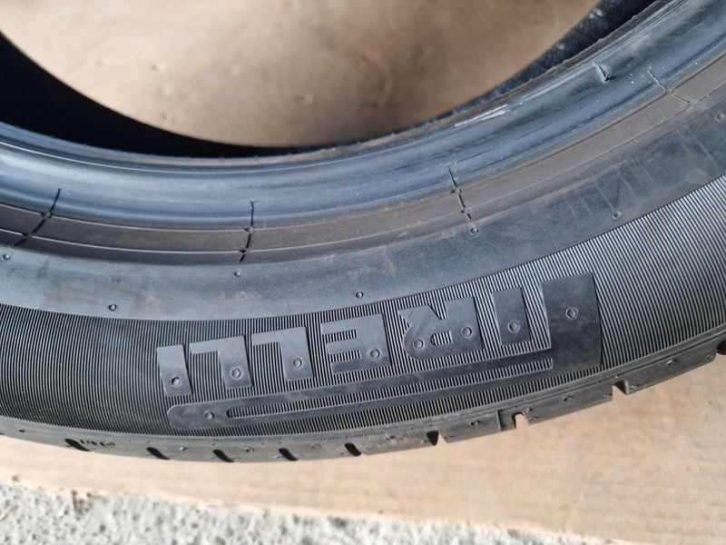 4 Pirelli R19 235/50/ летни гуми 
DOT 1721