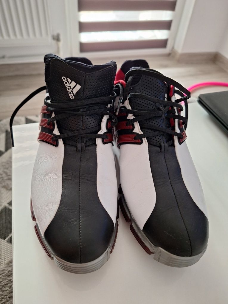 Adidas original marimea 42