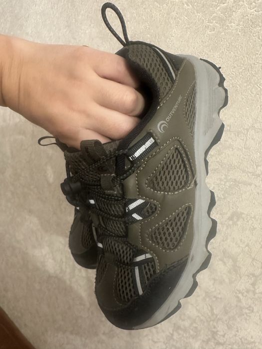 Кроссовки мальчику, треккинговая, горные