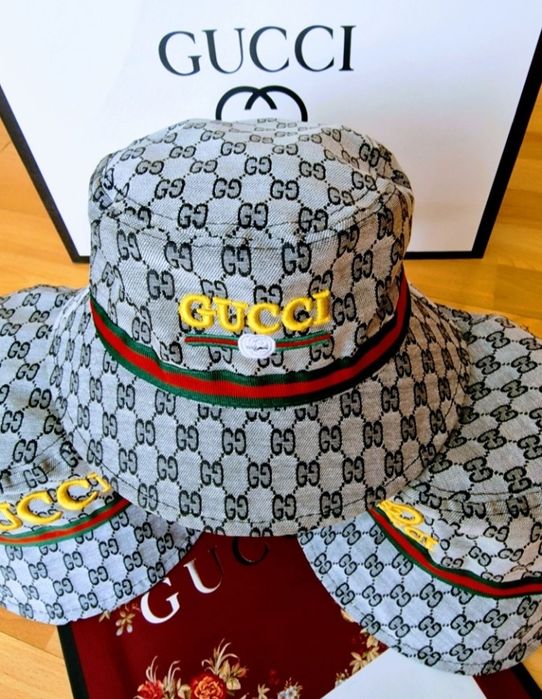 Palarii unisex logo brodat,marime universala, saculet, etichetă