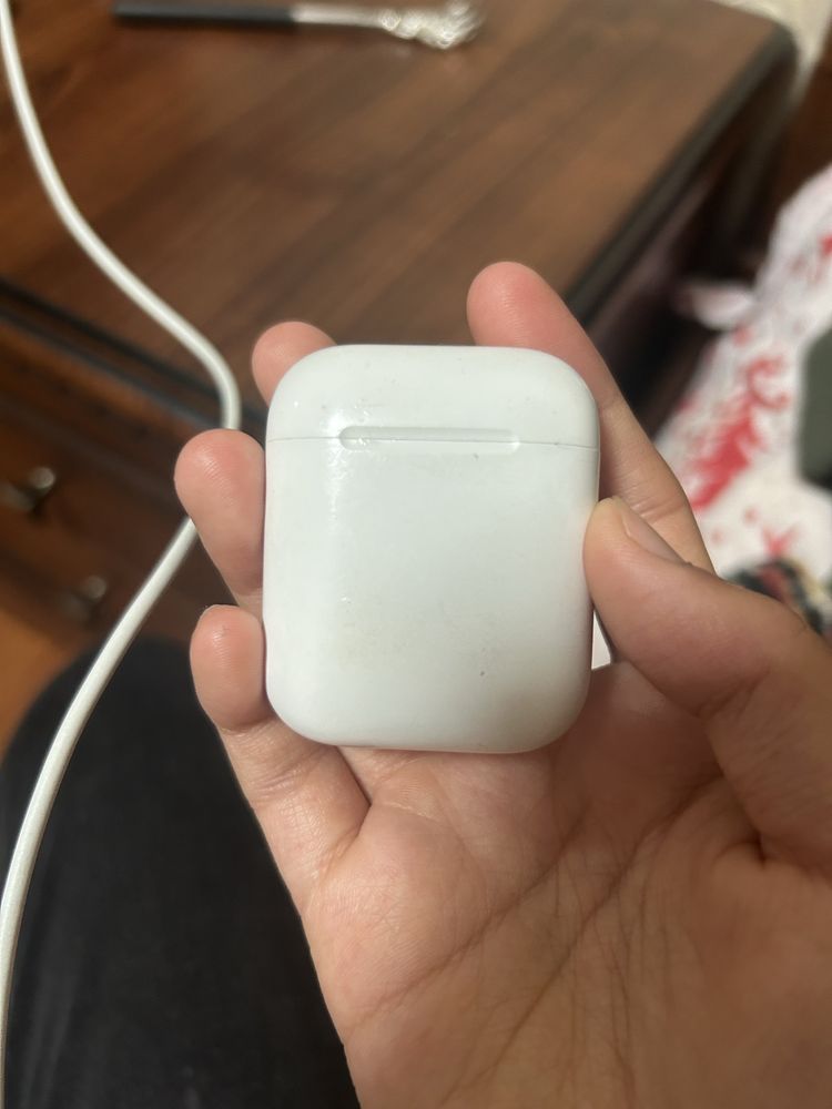 Airpods оригинал кейс