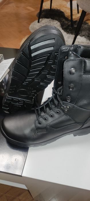 Продавам мъжки кубинки