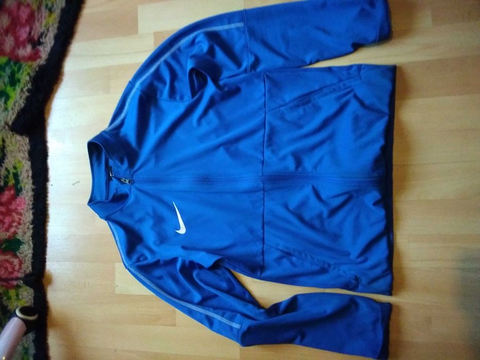 Ново Puma FERRARI S-ХS Adidas Originals S нов и Nike Tech Fleece M.