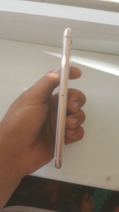 iPhon 8 sotiladi