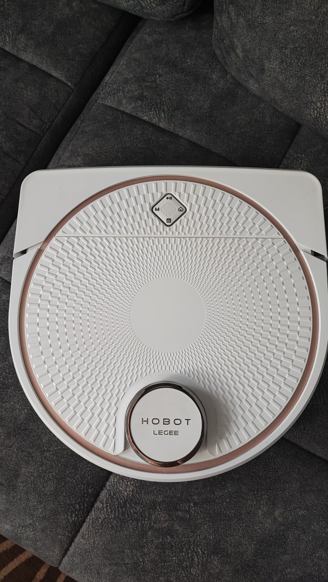 Робот пылесос HOBOT Legee D7