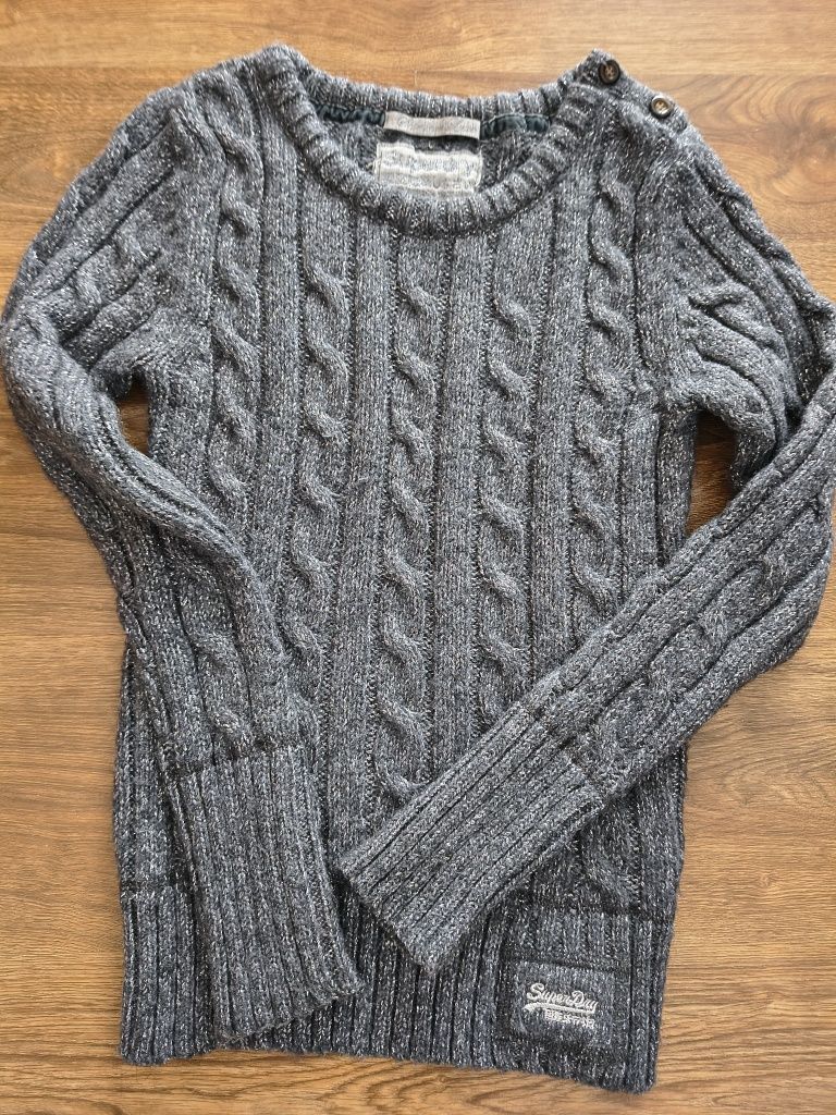 Pulover superdry nou
