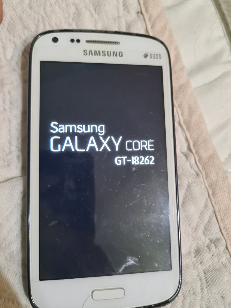 Продавам iphone А1387 и самсунг