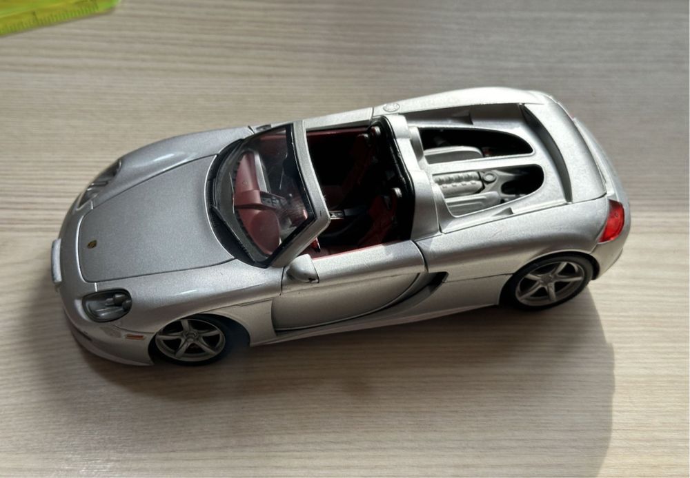 Macheta auto Porche Carrera 1/24 Cararama