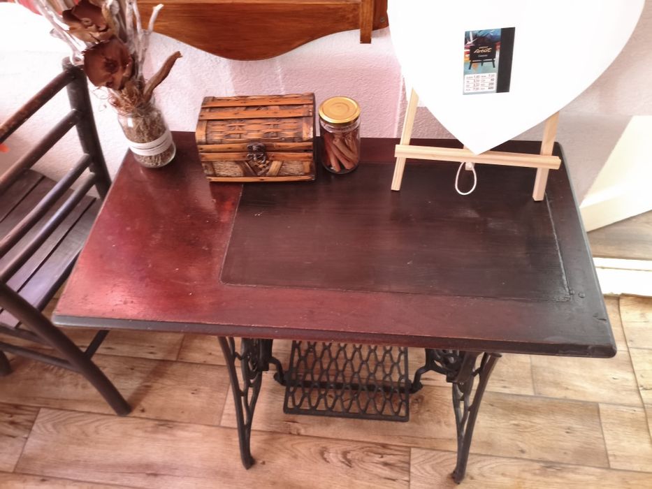 Маса от машина Сингер Singer