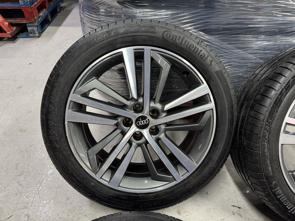 Jante Audi Q5 R20 Originale FY Anvelope de vara 80%