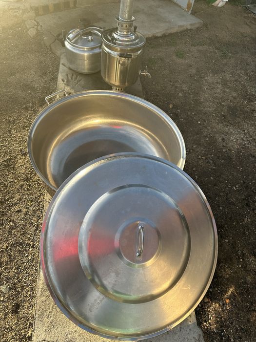 Продам большую производственную каструлю