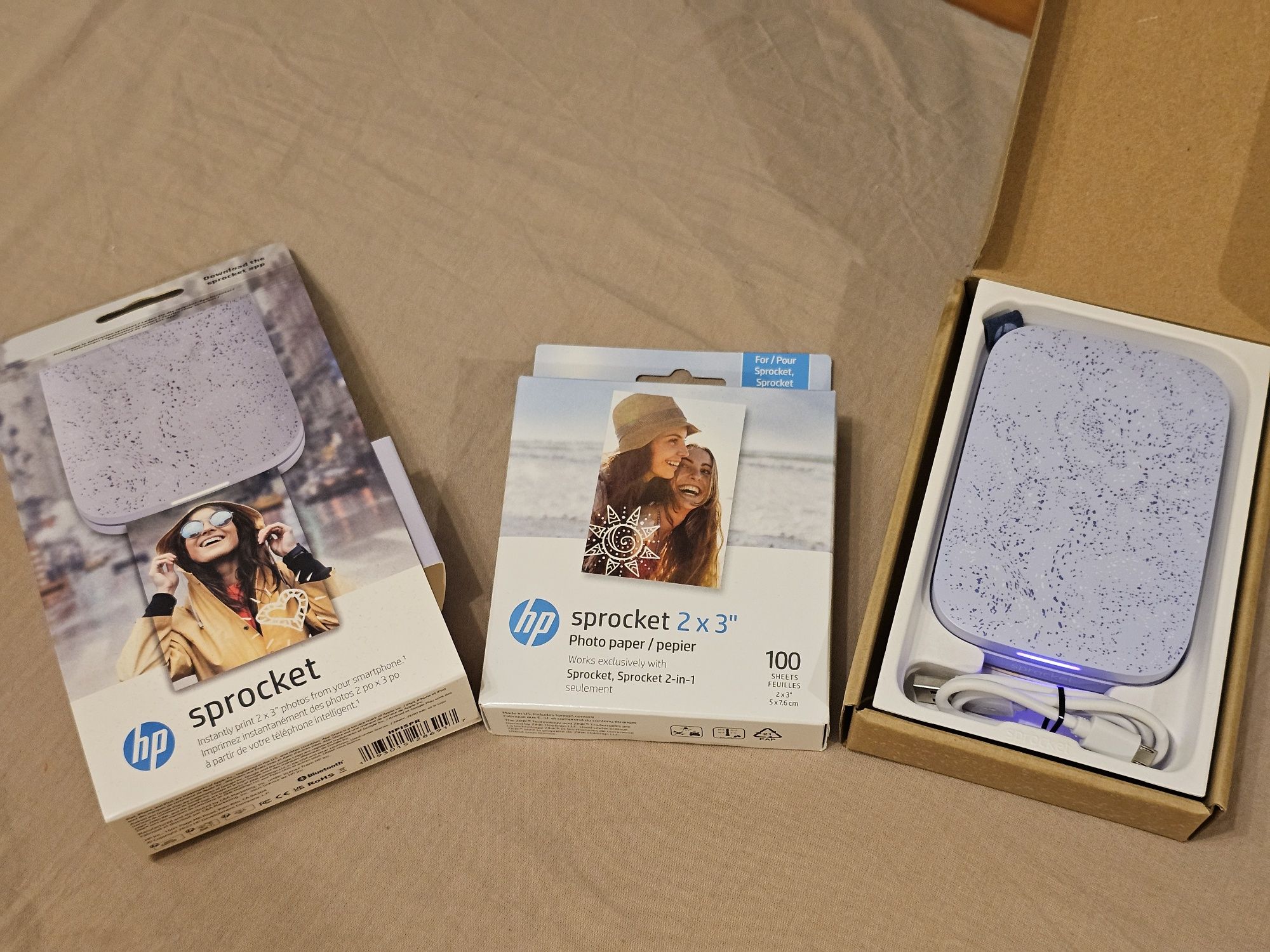 Джобен принтер HP Sprocket + 100 листа самозалепваща фотохартия