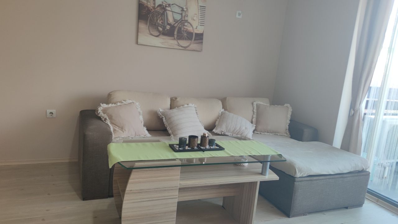 Дава се под наем Двустаен апартамент в Хисаря - 60 кв.м за 229.5 € - Снимка #2
