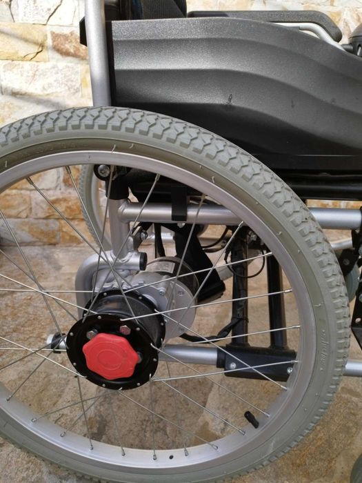 Инвалидна количка електрическа