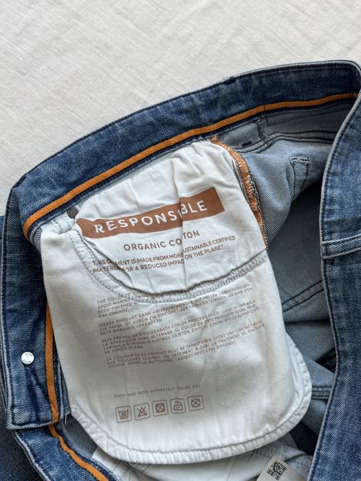 Hugo Boss,blugi bărbați,măr.3XL(40/34)