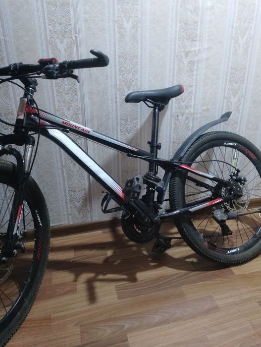 Продам спортивный велосипед