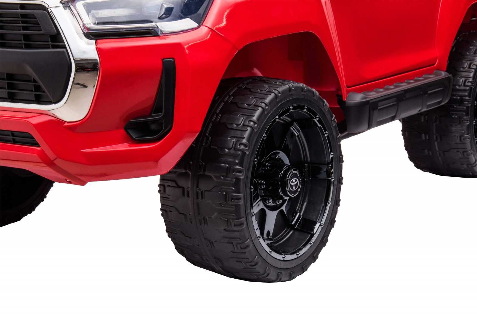 Masinuta electrica pentru 2 copii 4x4 Toyota Hilux 12V 14Ah, RED