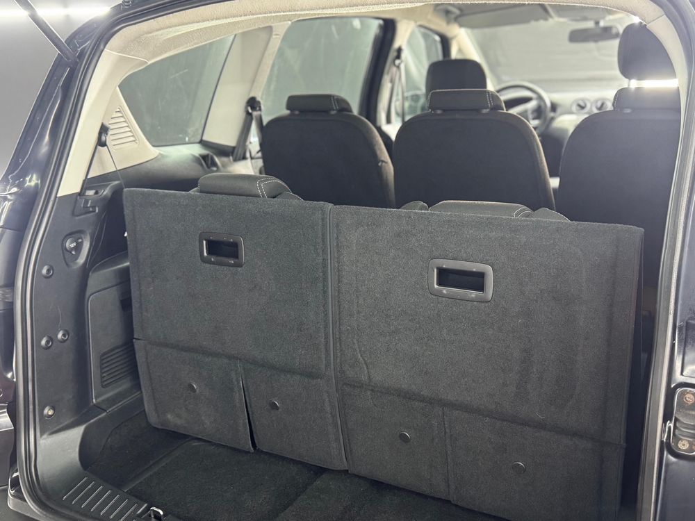 Ford S-Max Titanium 2012 / 2.0 TDCi 140 CP Euro5 7 LOCURI