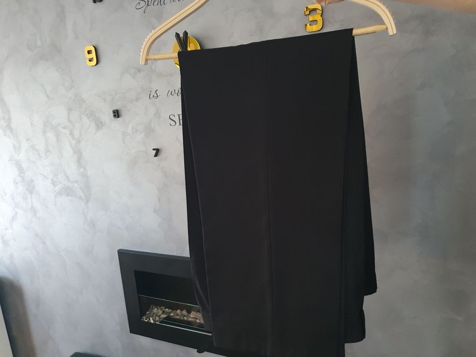 Costum Hugo Boss Baldessarini