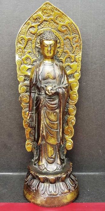Стоящ Буда Амитабха , печат с 4 йероглифа Xuande