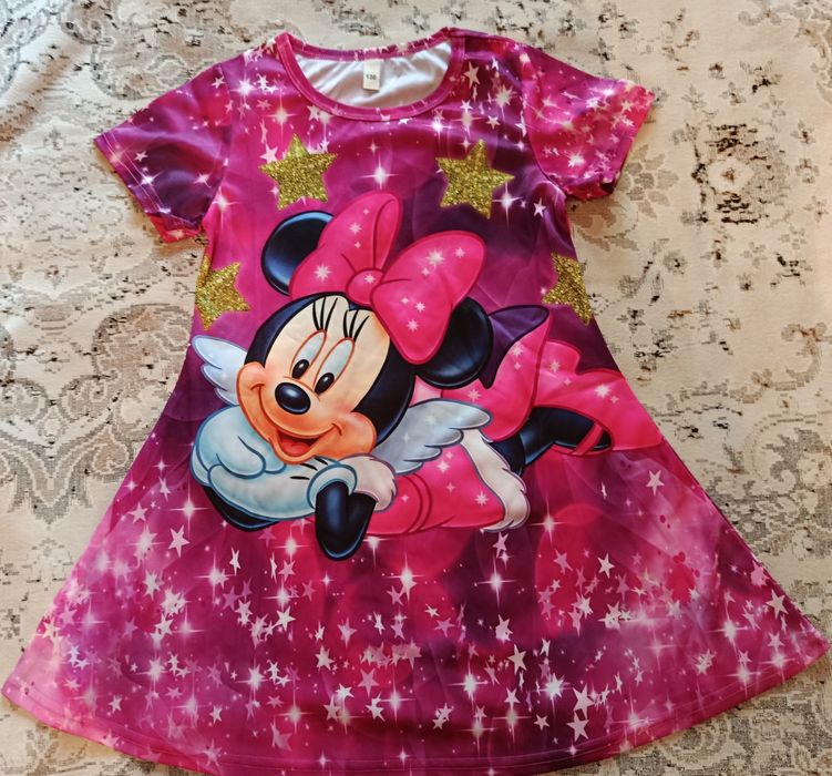 Продам платье новое на 6-8 лет