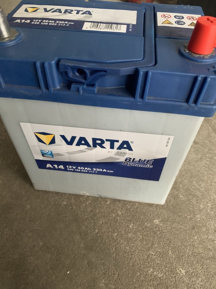 VARTA 12V 40Ah 330A   BLUE Dynamic