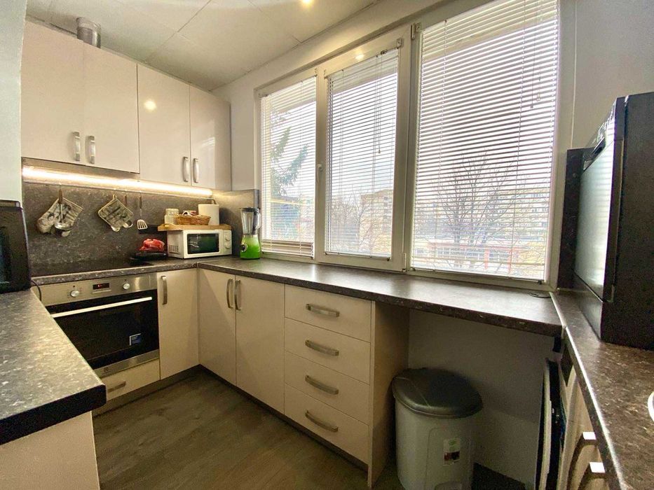 Продава се Двустаен апартамент в София, Надежда 1 - 72 кв.м за 2084 €/кв.м - Снимка #1