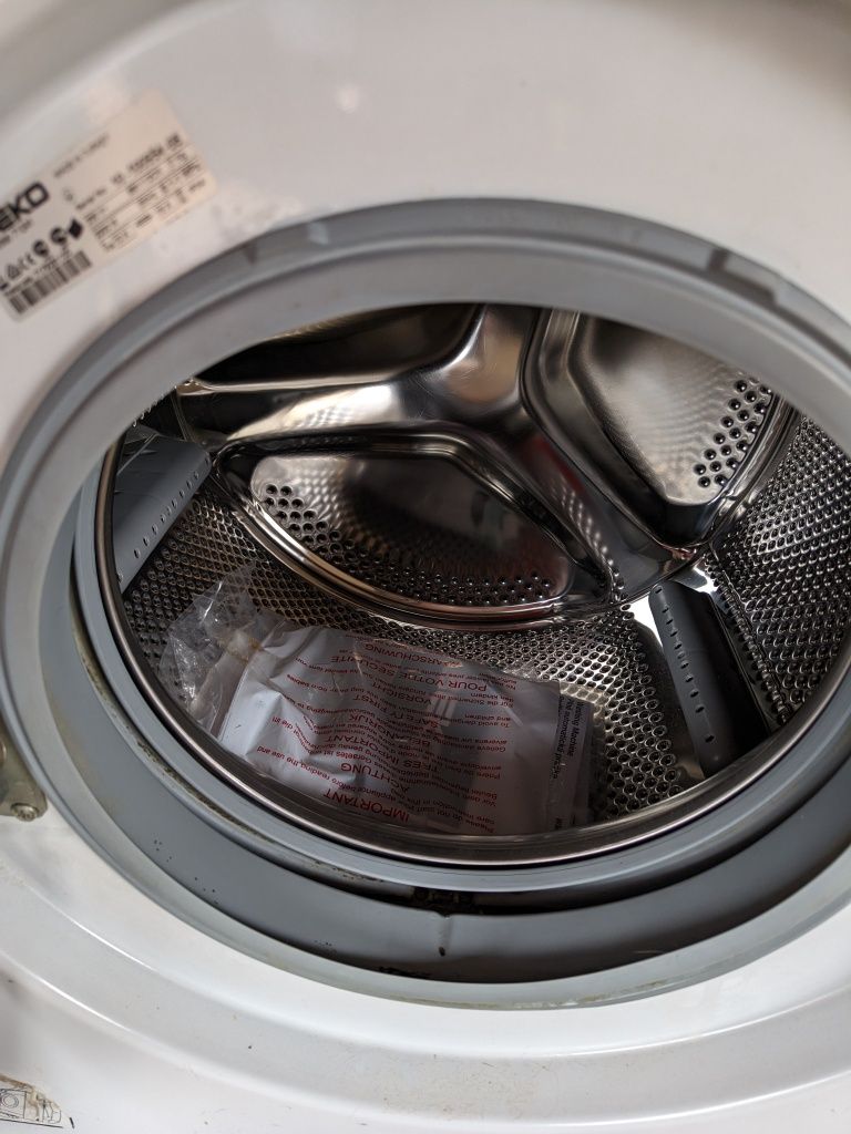 Пералня BEKO WMI 71241 за вграждане
