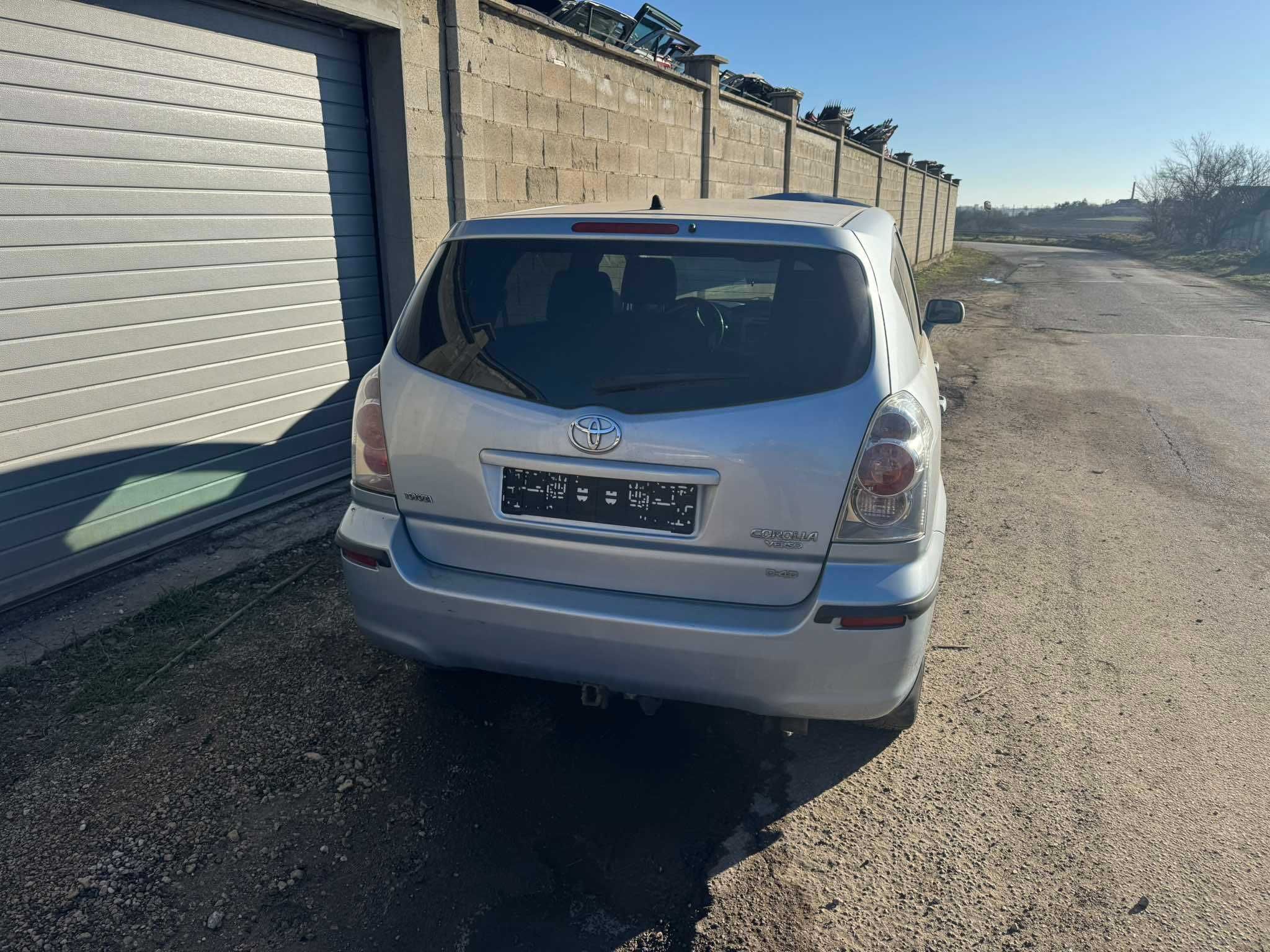toyota corolla verso 2.2 d-cat navi на части тойота  корола версо