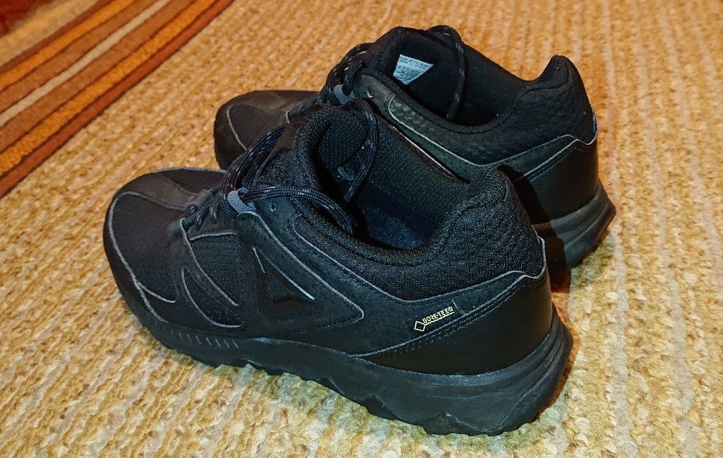 Маратонки Reebok Gore-Tex 36,5