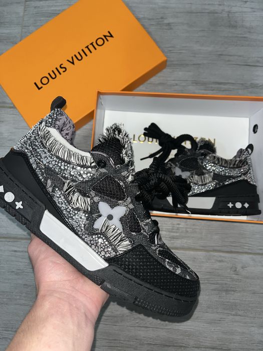 Louis Vuitton Lv Skate swarovski