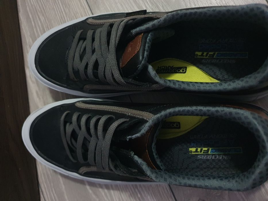 Маратонки Skechers Viewport Brolen