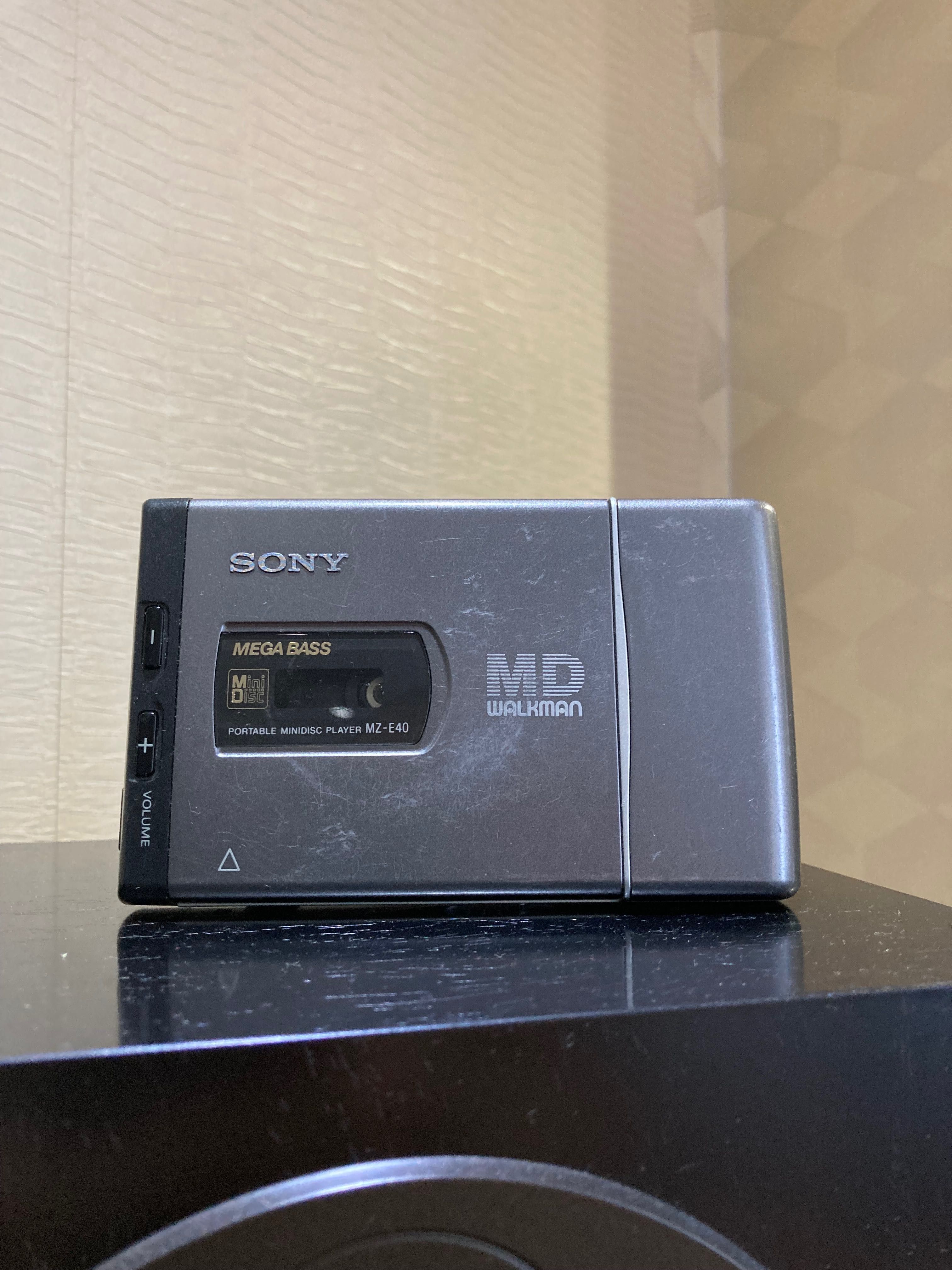 SONY MZ-E40 minidisc  WALKMAN MD Vintage