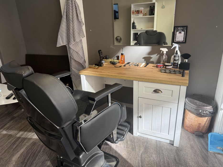 Фризьорско оборудване