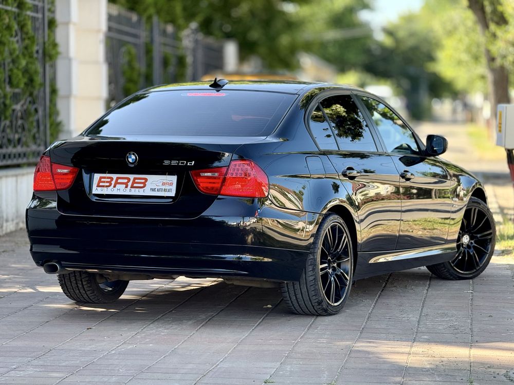 • Bmw 320D Xdrive / Facelift 2011 / Automat • Parc auto / Rate •