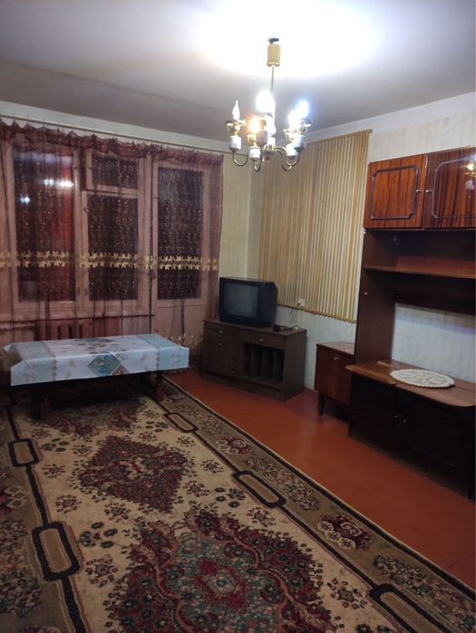 Чиланзар-25 2комн. напротив олмазаркафе