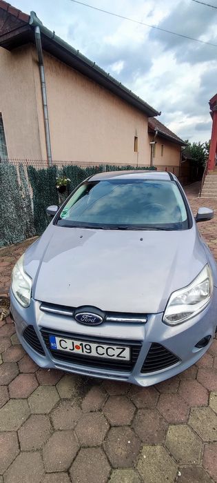 Vând Ford Focus  2012