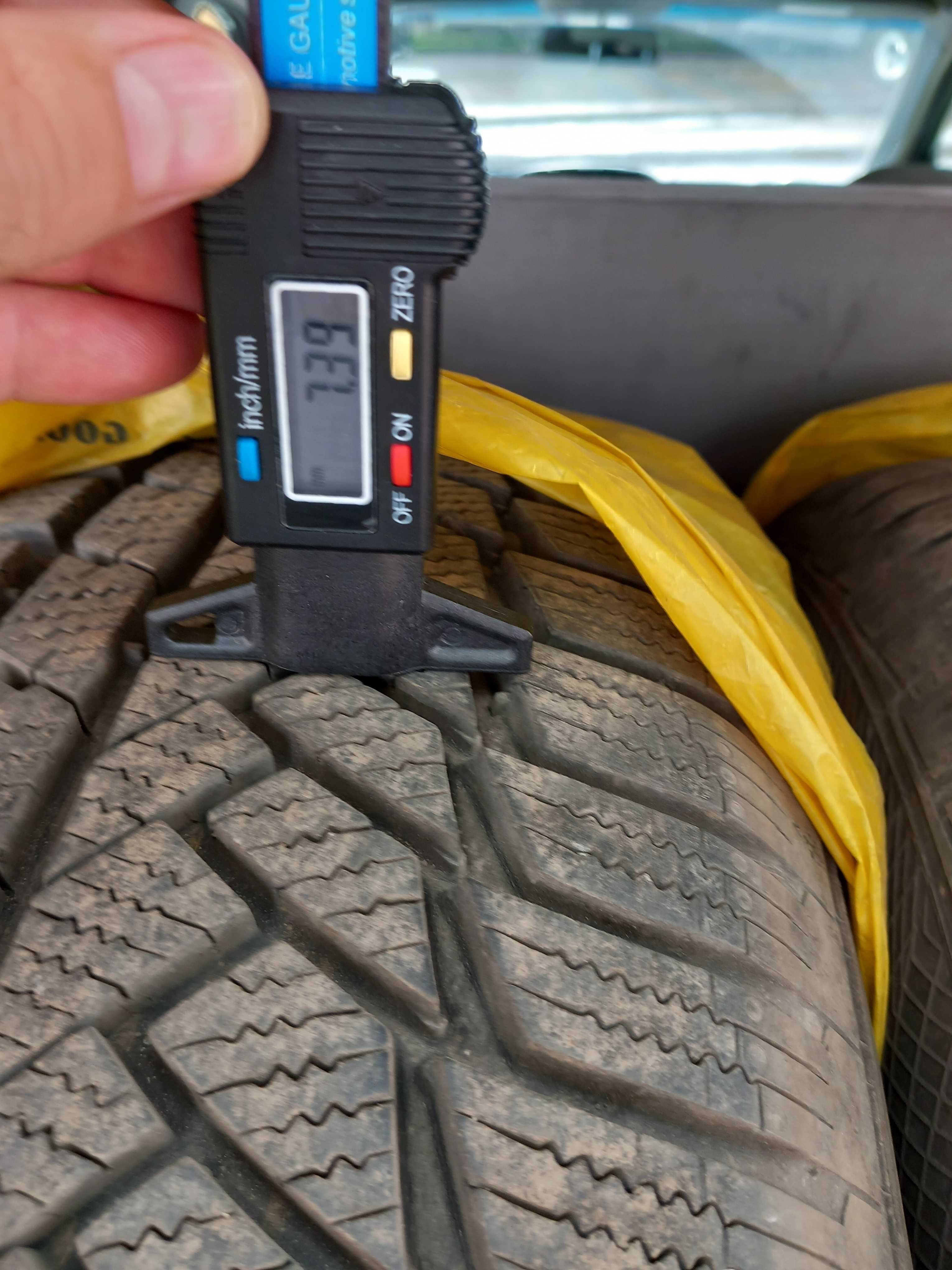 215/65 R16 Continental