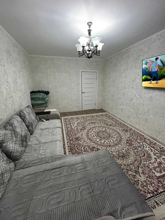 Продам уютную не угловую квартиру