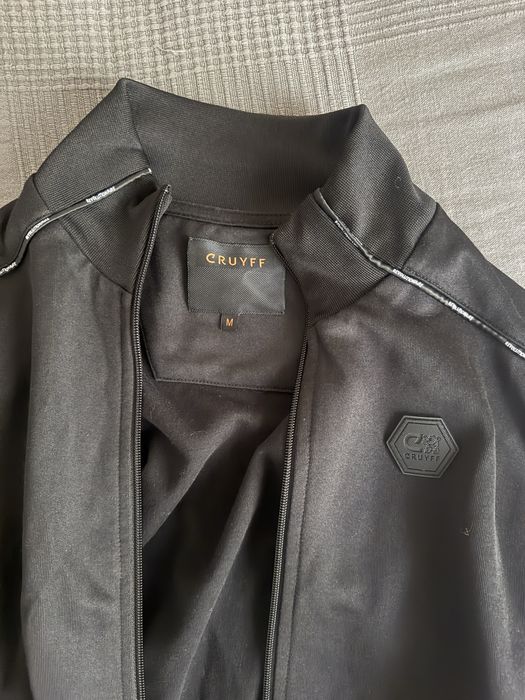 Комплект анцунг горнище и долнище Cruyff М