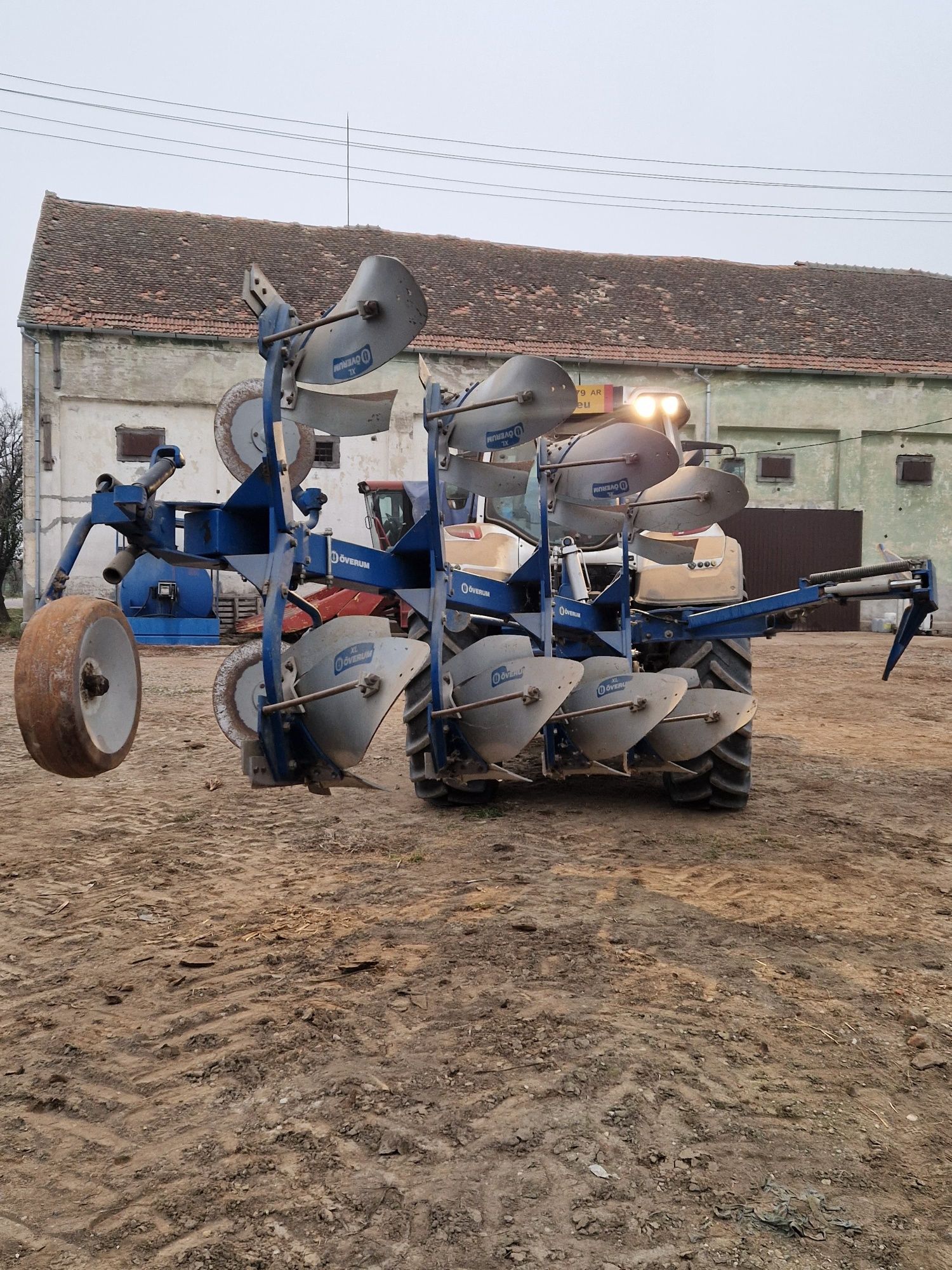 Plug 4 brazdare suedez Overum