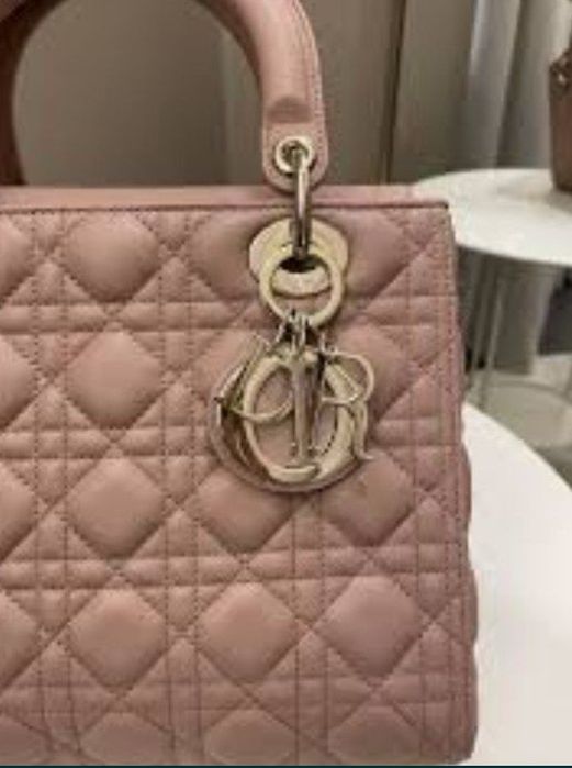 Geanta Dior Lady,accesorii metalice, saculet, etichetă