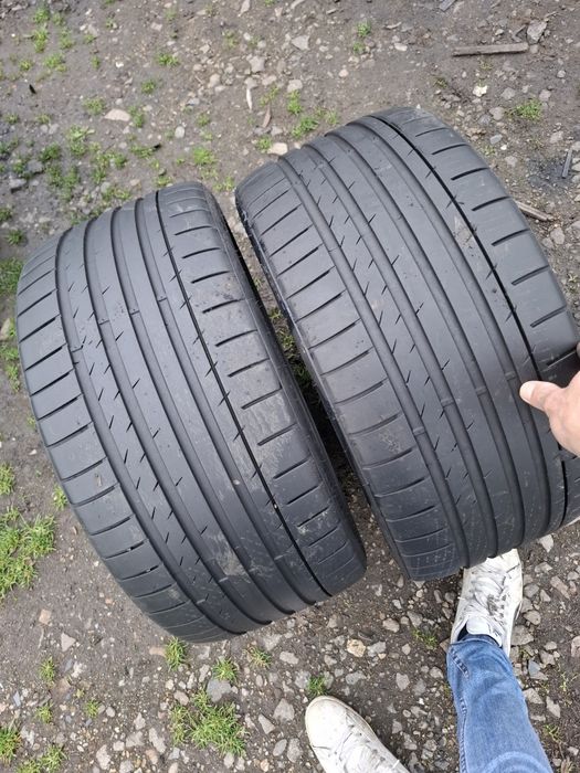 Vand 2 anvelope 275 35 19 gripmax de vara ca noi dot 2024