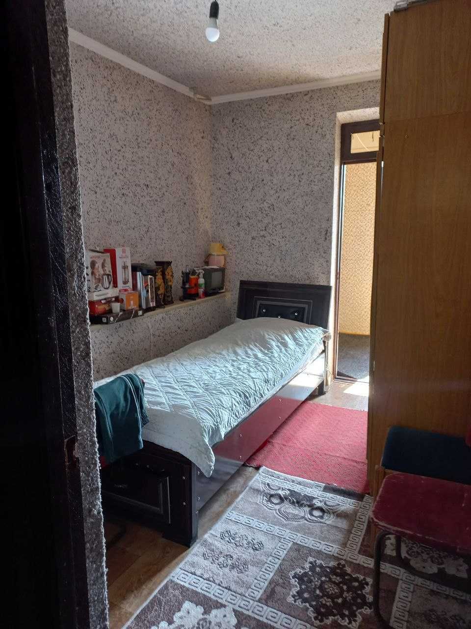 Farg'ona shahar dokanalda 3 > 4 xonali uy sotiladi