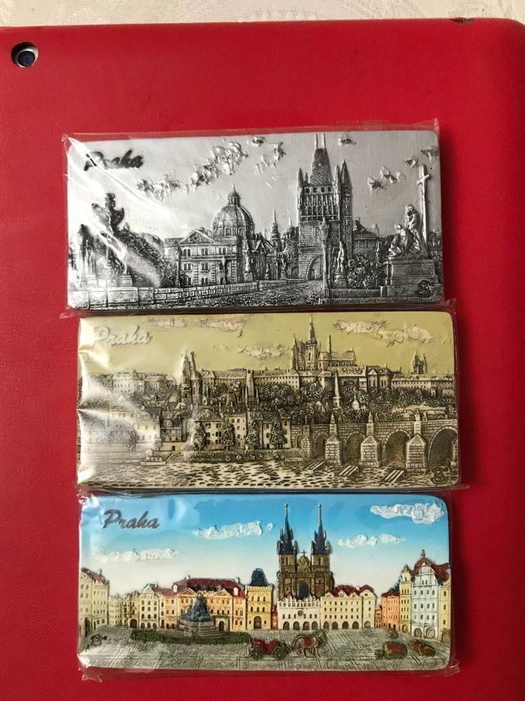 Туристические магниты с изображениями Праги, Венеции, Стамбула и др.