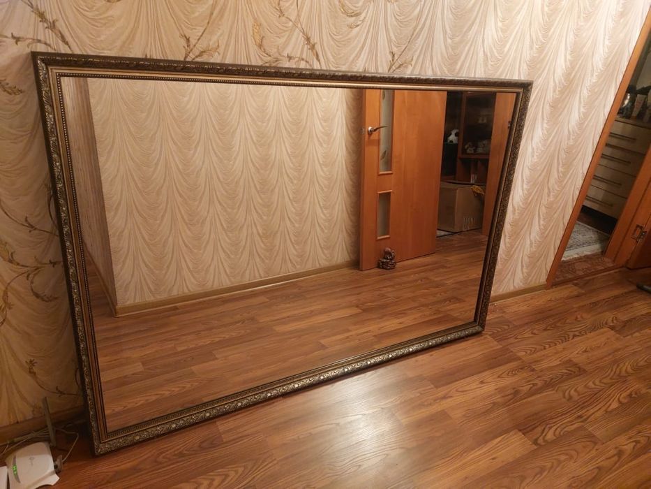 Продам зеркало, в отличном состоянии