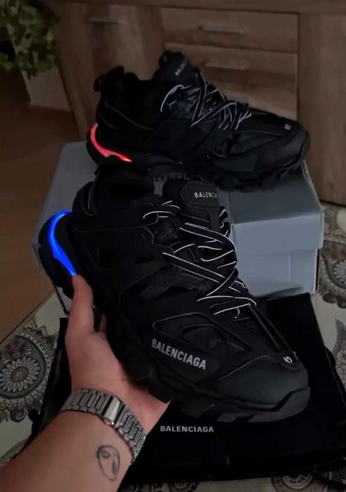 Обувки BALENCIAGA Чисто нови