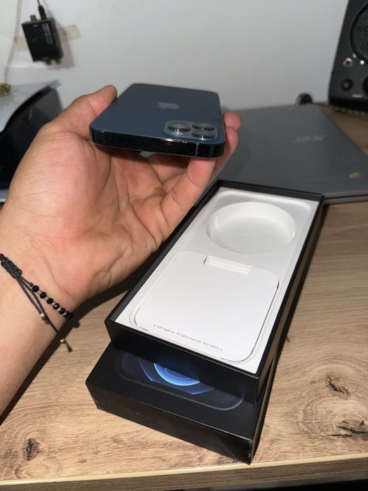 Vand iphone 12 Pro