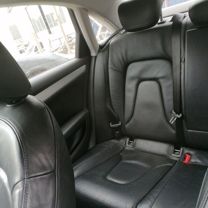 Dezmembrari  Audi A4 B8 (8K)  2007  > 2015 2.0 TDI Motorina