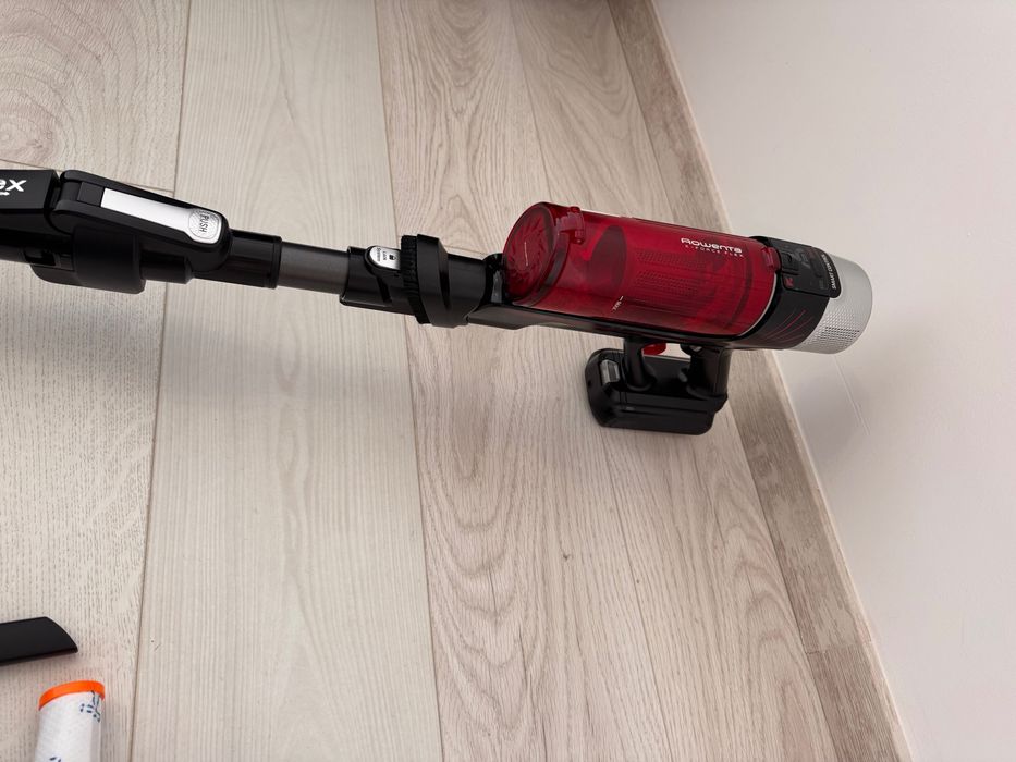 Aspirator vertical Rowenta x force flex